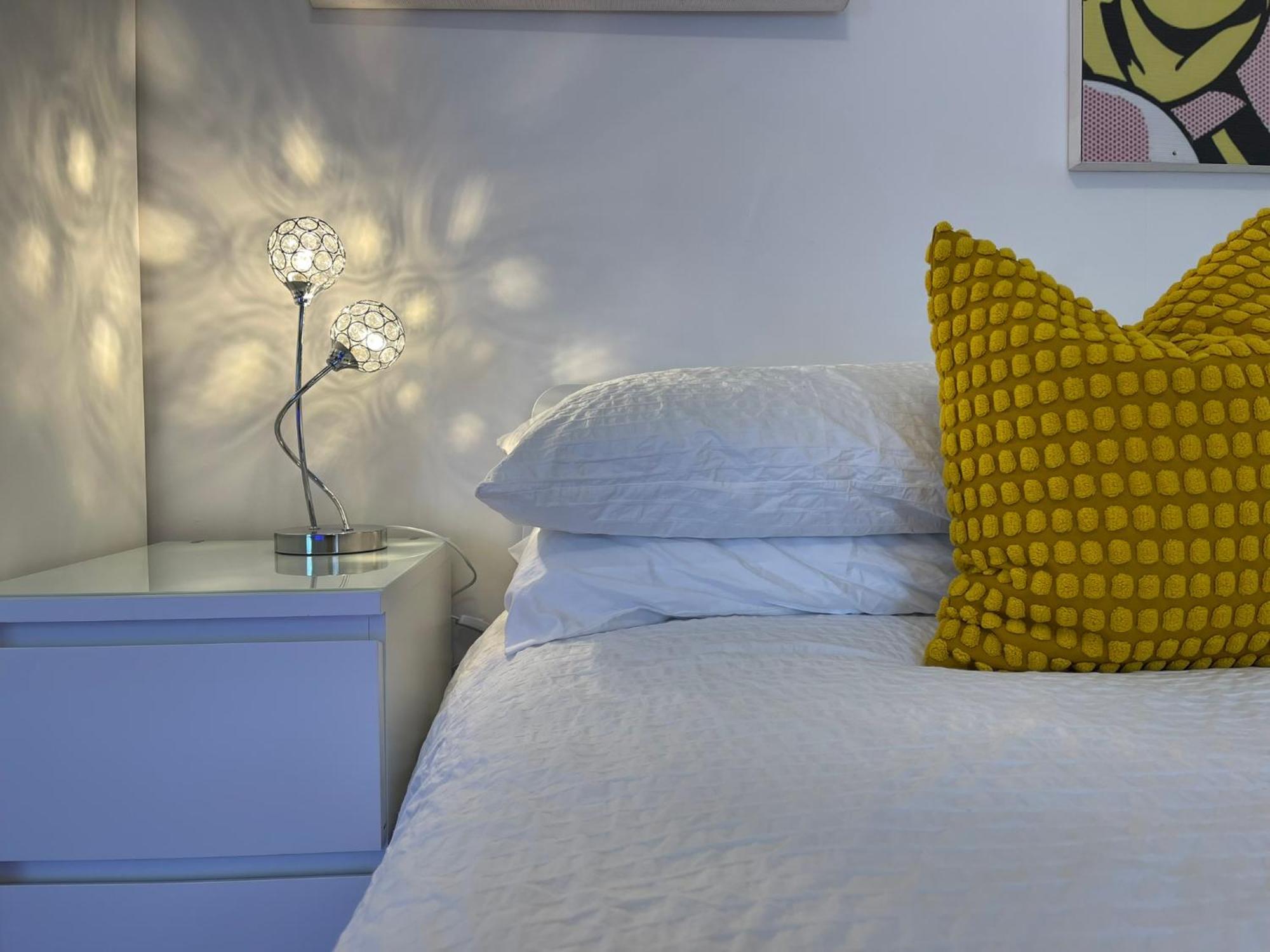 Vibrant Apartments Close To City Centre Cardiff Exteriér fotografie